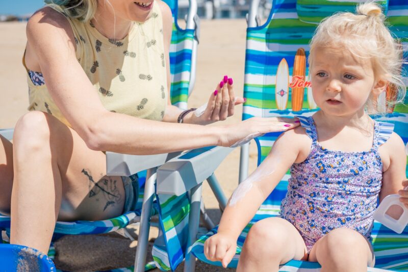 What you need to know to choose the best eczema sunscreen for your baby